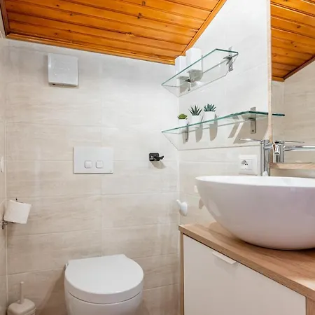 Guesthost - Naxos Charming Penthouse With Swimming Pool X6 Giardini-Naxos