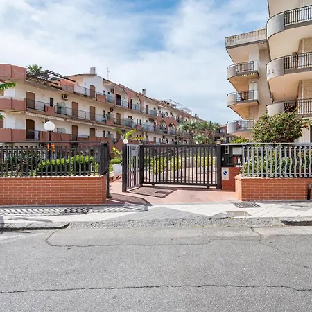 Naxos Charming Penthouse With Swimming Pool X6