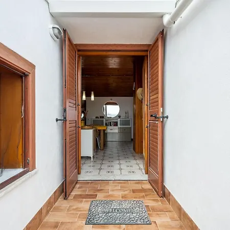 Guesthost - Naxos Charming Penthouse With Swimming Pool X6 Διαμέρισμα